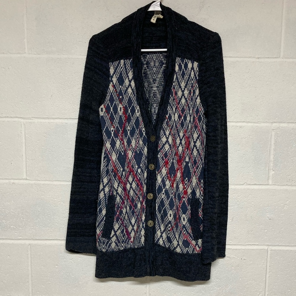 We The Free Cardigan.
Only wore one time.
Super cute & cozy.